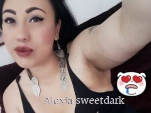 Alexia_sweetdark