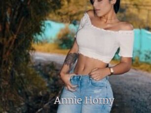 Annie_Horny
