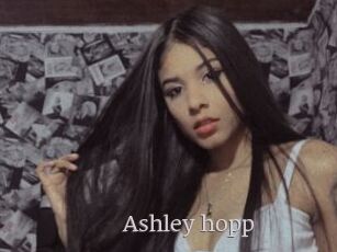 Ashley_hopp