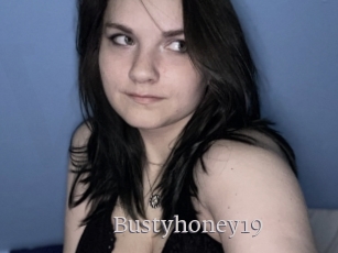 Bustyhoney19