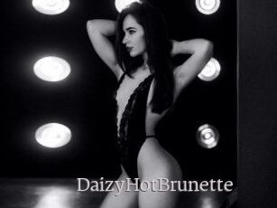DaizyHotBrunette