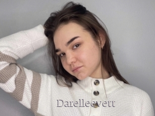 Darelleevett