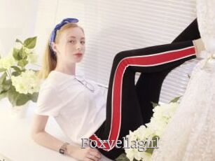 Foxyellagirl
