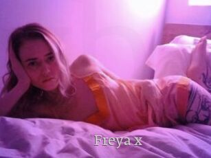 Freya_x