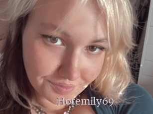 Hotemily69