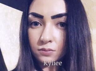 Kyliee_