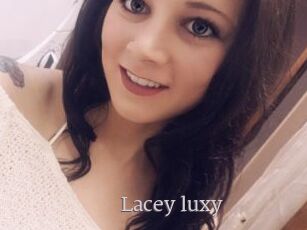 Lacey_luxy