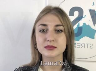 LauraDzi
