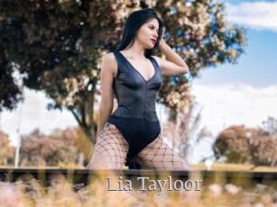 Lia_Tayloor