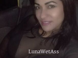 LunaWetAss