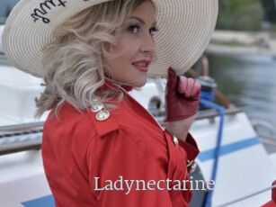 Ladynectarine