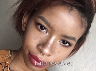 Lalunevelvet