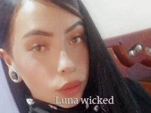 Luna_wicked