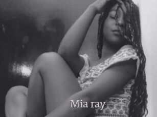 Mia_ray