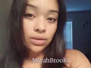 Miyah_Brooks
