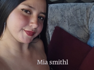 Mia_smithl