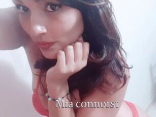 Mia_connorst