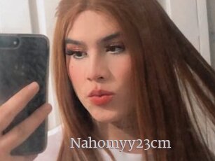 Nahomyy23cm