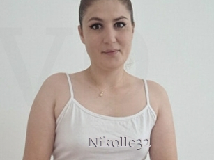 Nikolle32