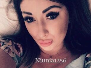 Niunia1256