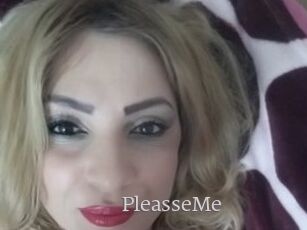 PleasseMe