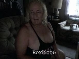 Roxi6996