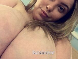 Roxieeee