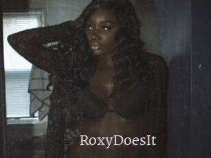 RoxyDoesIt
