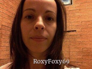 RoxyFoxy_69