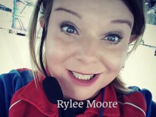 Rylee_Moore