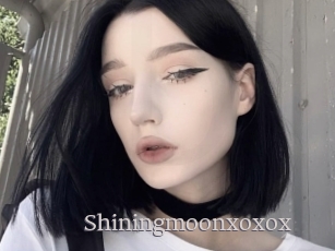 Shiningmoonxoxox