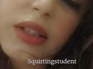 Squirtingstudent
