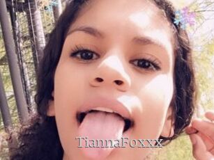 TiannaFoxxx