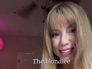 The_blondiee