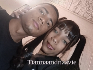 Tiannaandnaavie