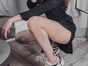 Tiny_liana