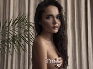 Tnia