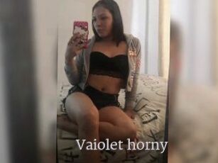 Vaiolet_horny