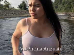 Valentina_Anzuate