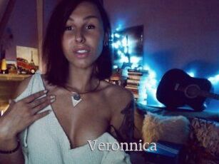 Veronnica