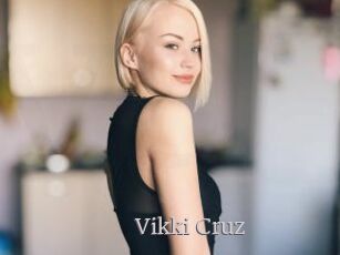 Vikki_Cruz