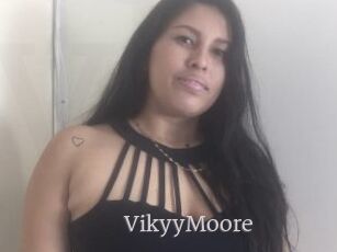 VikyyMoore